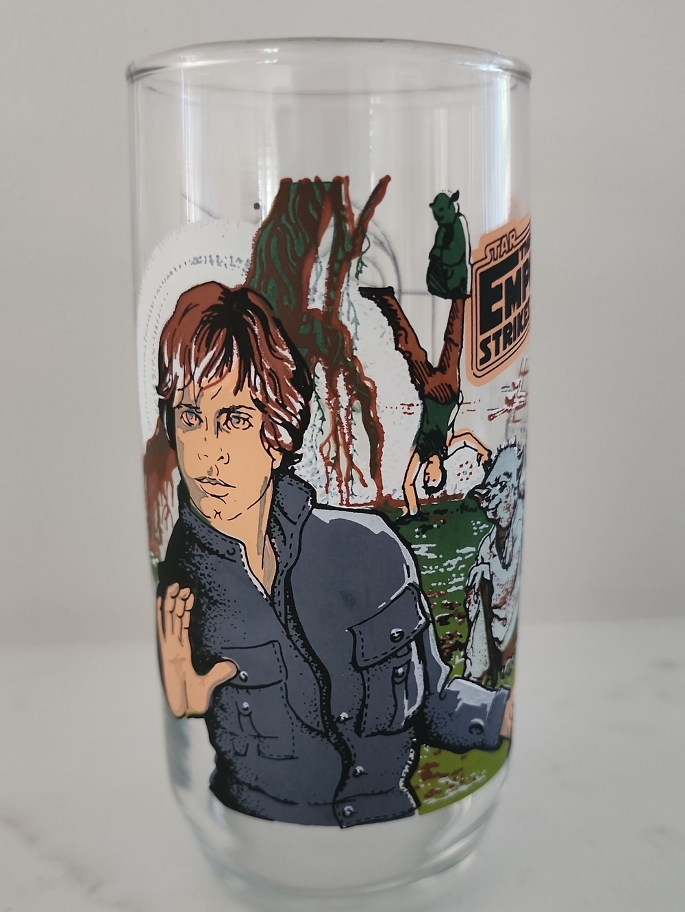 Star Wars Glass with Luke Skywalker in Green and Brown Artwork